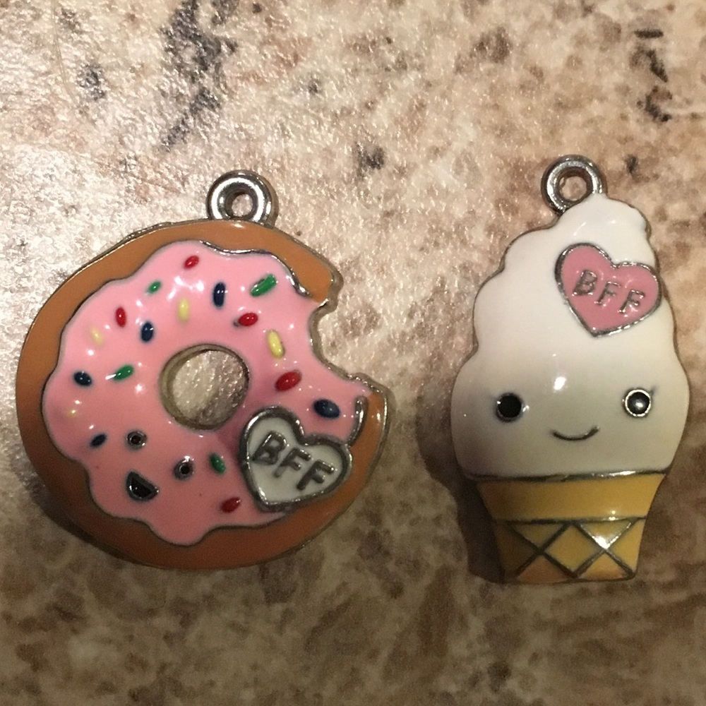 Dessert BFF necklace charms||Pink and White||